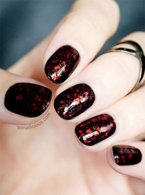 18-Black-Red-Halloween-Inspired-Nails-Art-Ideas-2018-10
