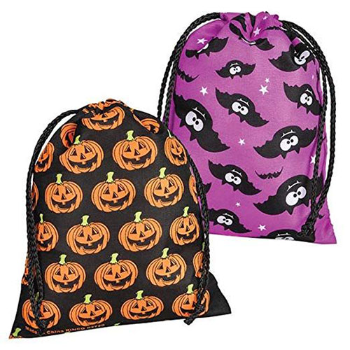 15-Cute-Halloween-Themed-Gift-Bag-Ideas-For-Kids-Adults-2018-8