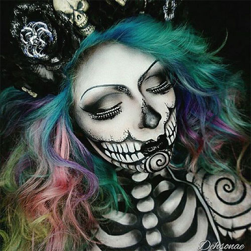 20-Skull-Skeleton-Halloween-Makeup-Ideas-Looks-2018-16