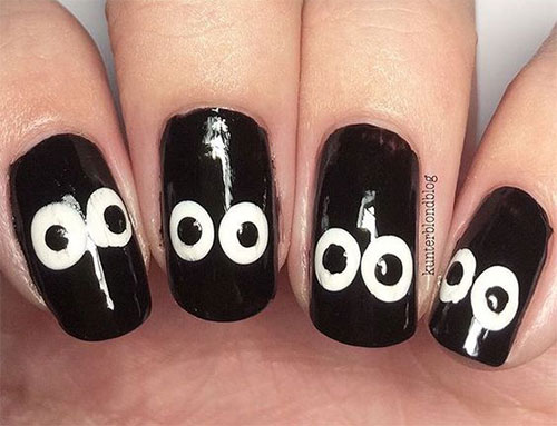 15-Last-Minute-Quick-Scary-Halloween-Nails-Art-Designs-2019-12