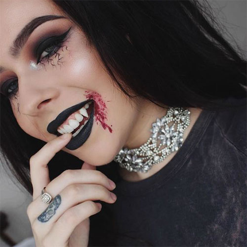 10-Vampire-Halloween-Makeup-Looks-Styles-Ideas-Trends-2019-11
